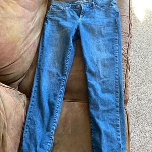 Eddie Bauer Classic Denim Boyfriend Jeans